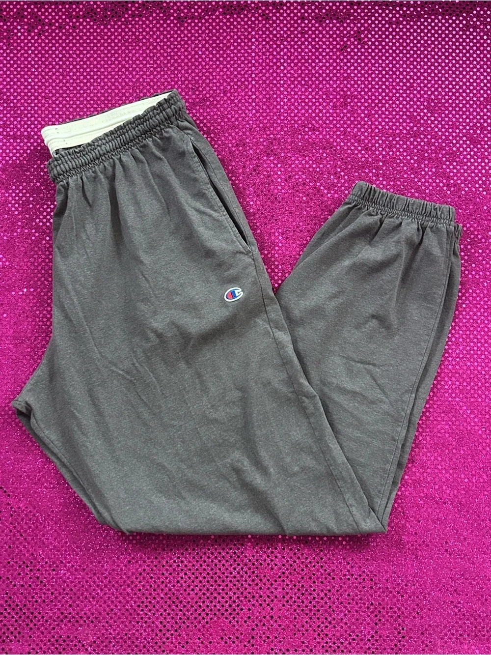7 pairs of men's XL champion lightweight drawstring joggers